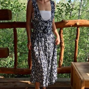 Vintage low cut floral jumper